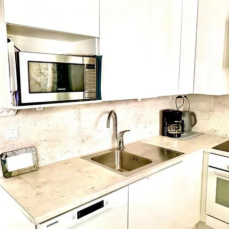 Aati Apartment *